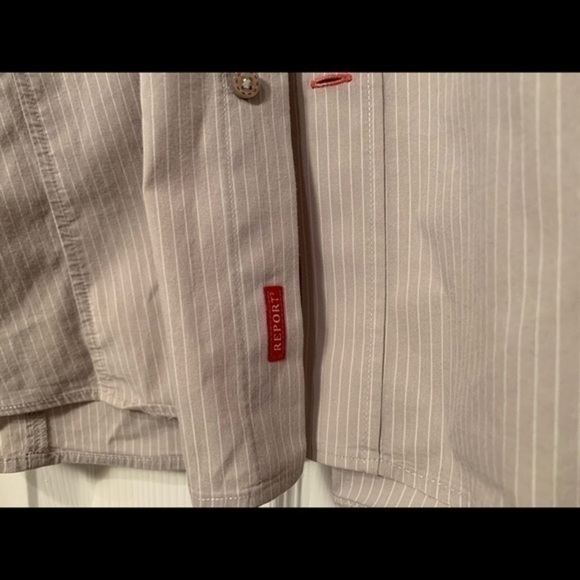 Report Button-Down - Picture 3 of 4